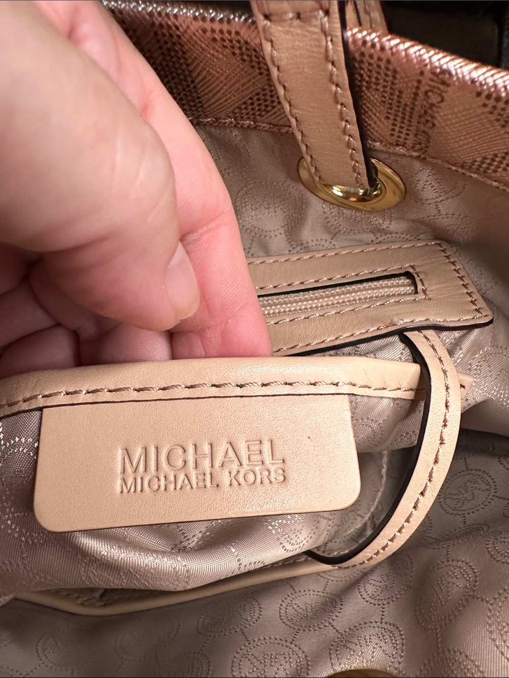 Michael Kors Metallic Rose Tote with Cream Straps - Picture 7 of 8